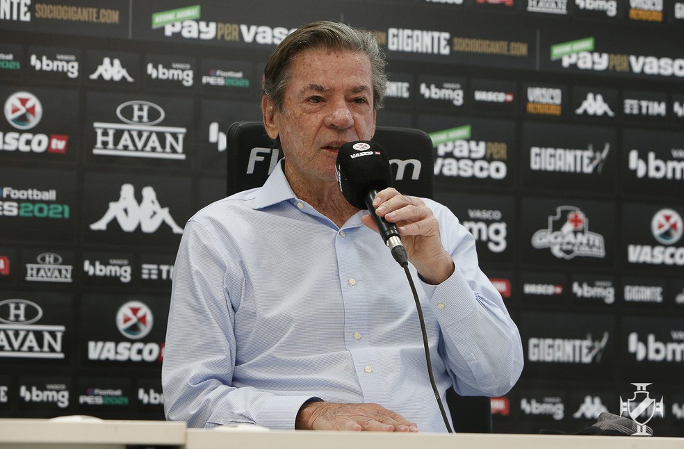 Jorge Salgado fechou a negociação em Miami — Foto: Rafael Ribeiro/Vasco